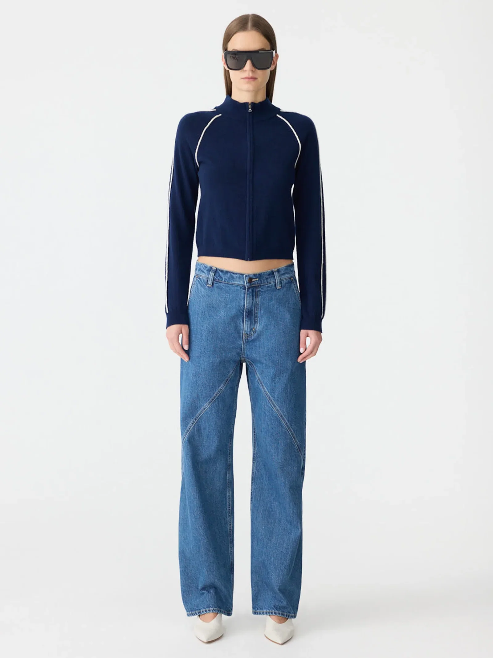 Image of Cinch Back Jean