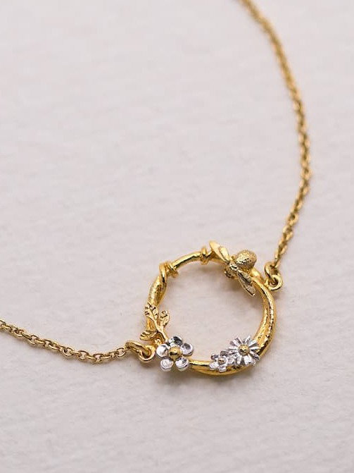 Bee Loop Inline Bracelet