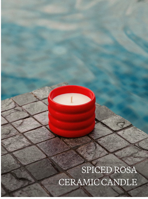 Spiced rosa candle