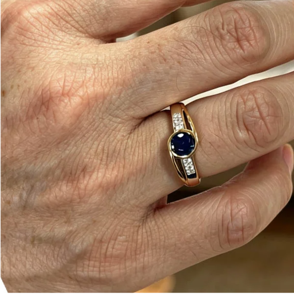 Italo Bypass Bezel Setting Round Cut Blue Sapphire Engagement Ring For Women