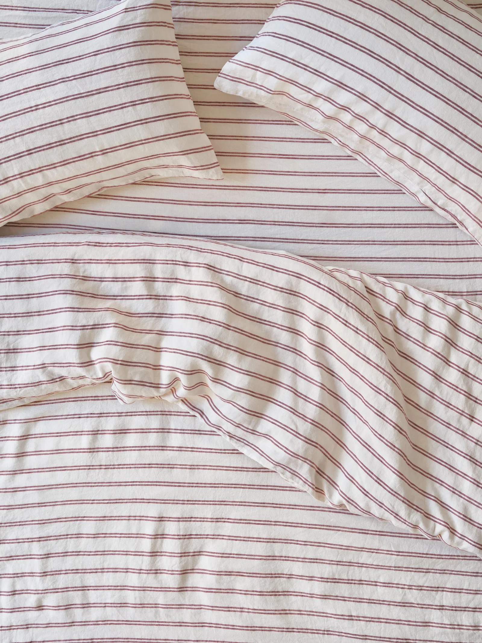 Image of Rhubarb Kemptown Stripe Linen Blend Duvet Cover