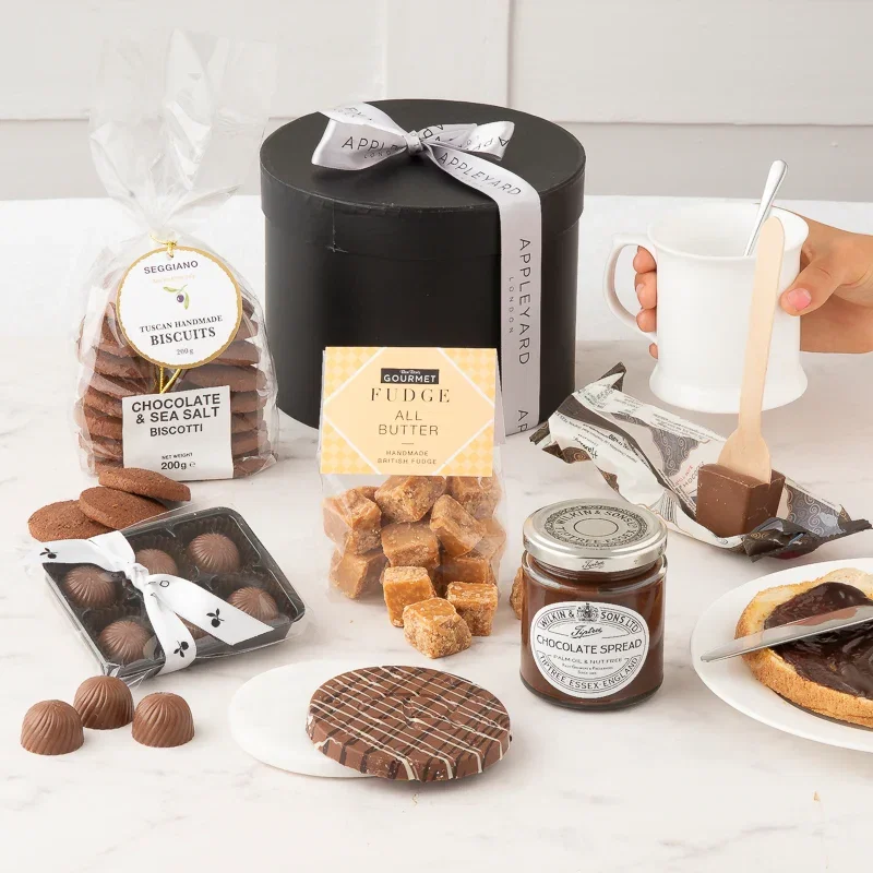 Image of Hatbox chocolate hamper