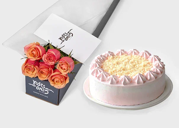 Image of Cherry Brandy Rose Gift Box 6 & Melvados Strawberry Cake (ROA115-006)