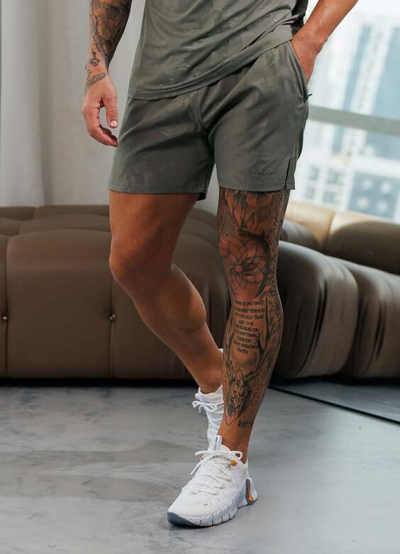 Gym King Debossed Camo Short 5