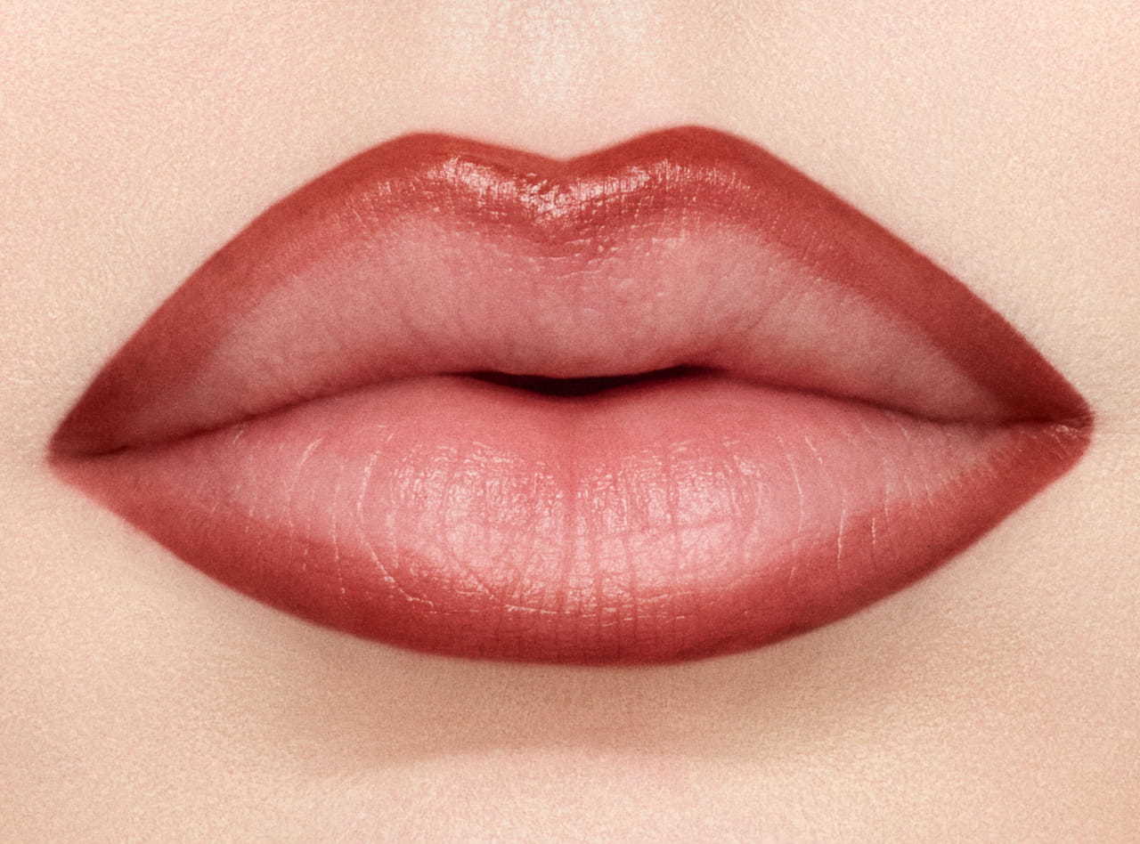 NEW SHADES! LIPGLAZER GLOSSY LINER