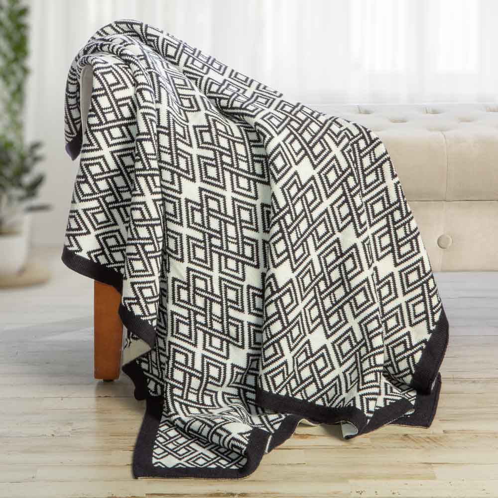 Image of Merino Wool Celtic Diamond Throw