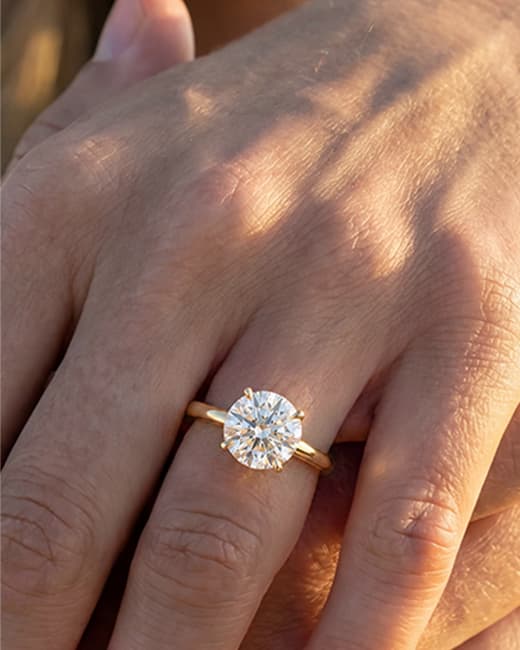 SHOP DIAMONDS