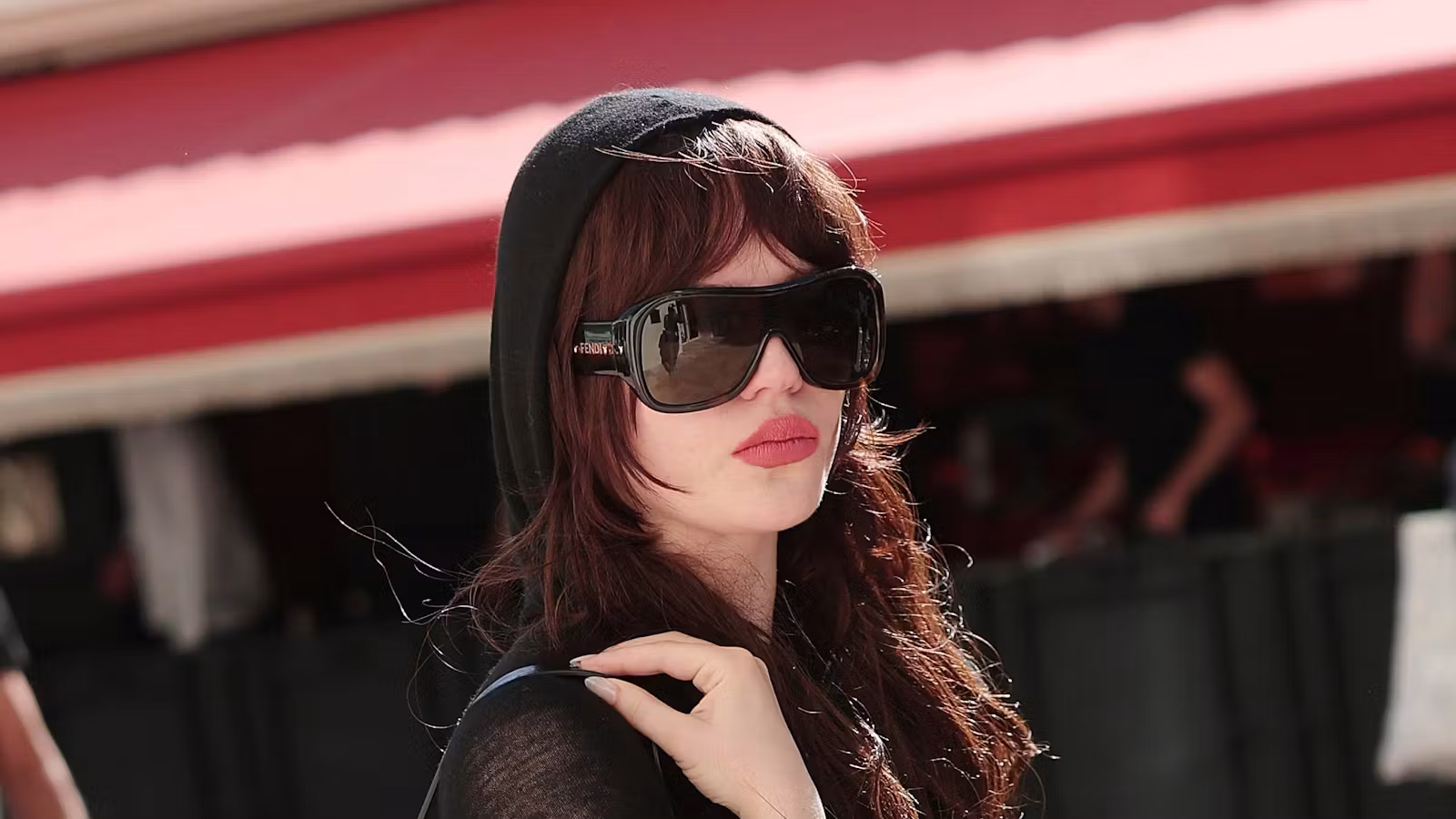  These Mod-Inspired Sunglasses Are Everywhere Right Now