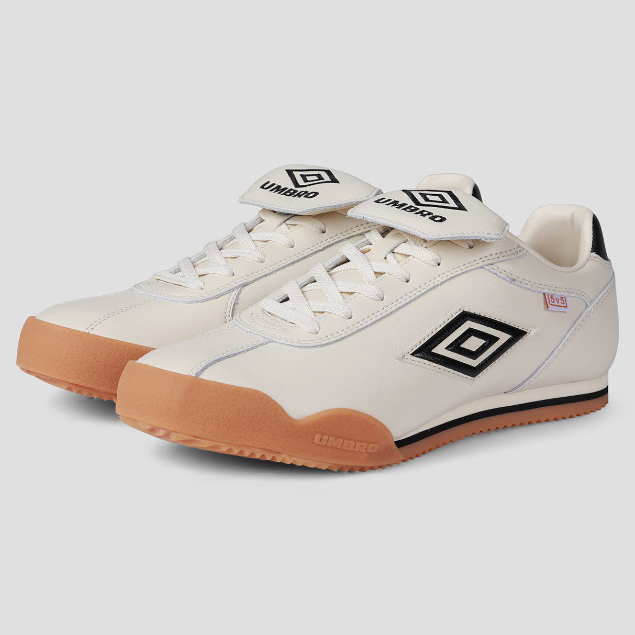 5V5 Leather Foldover Tongue Trainer