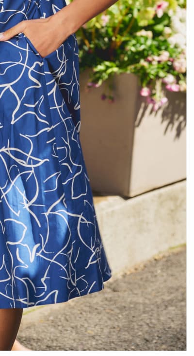 Puff Sleeve Floral Printed Blaire Midi Dress In Navy Ecru
