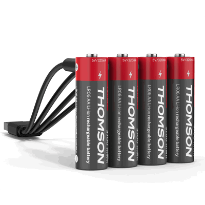 4 Piles rechargeables LR06 (AA) + câble