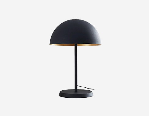 Lámpara de mesa Lindby Idalene, altura 51 cm, negra, metal