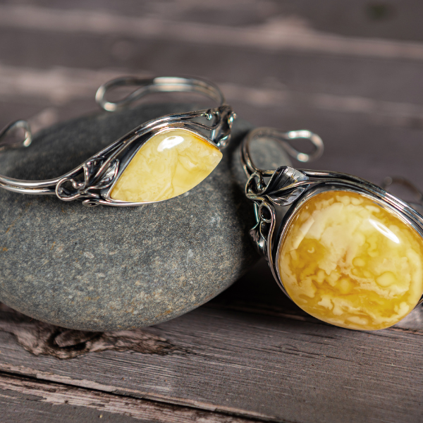 Cufflinks