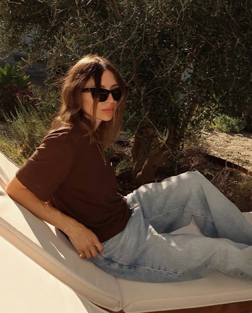Look 1: A Poolside Moment