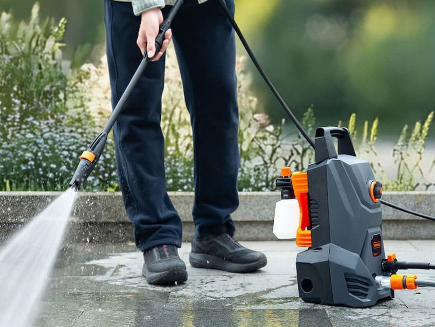 Pressure washers