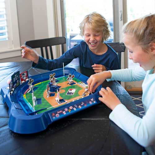 MLB Slammin' Sluggers Baseball Game