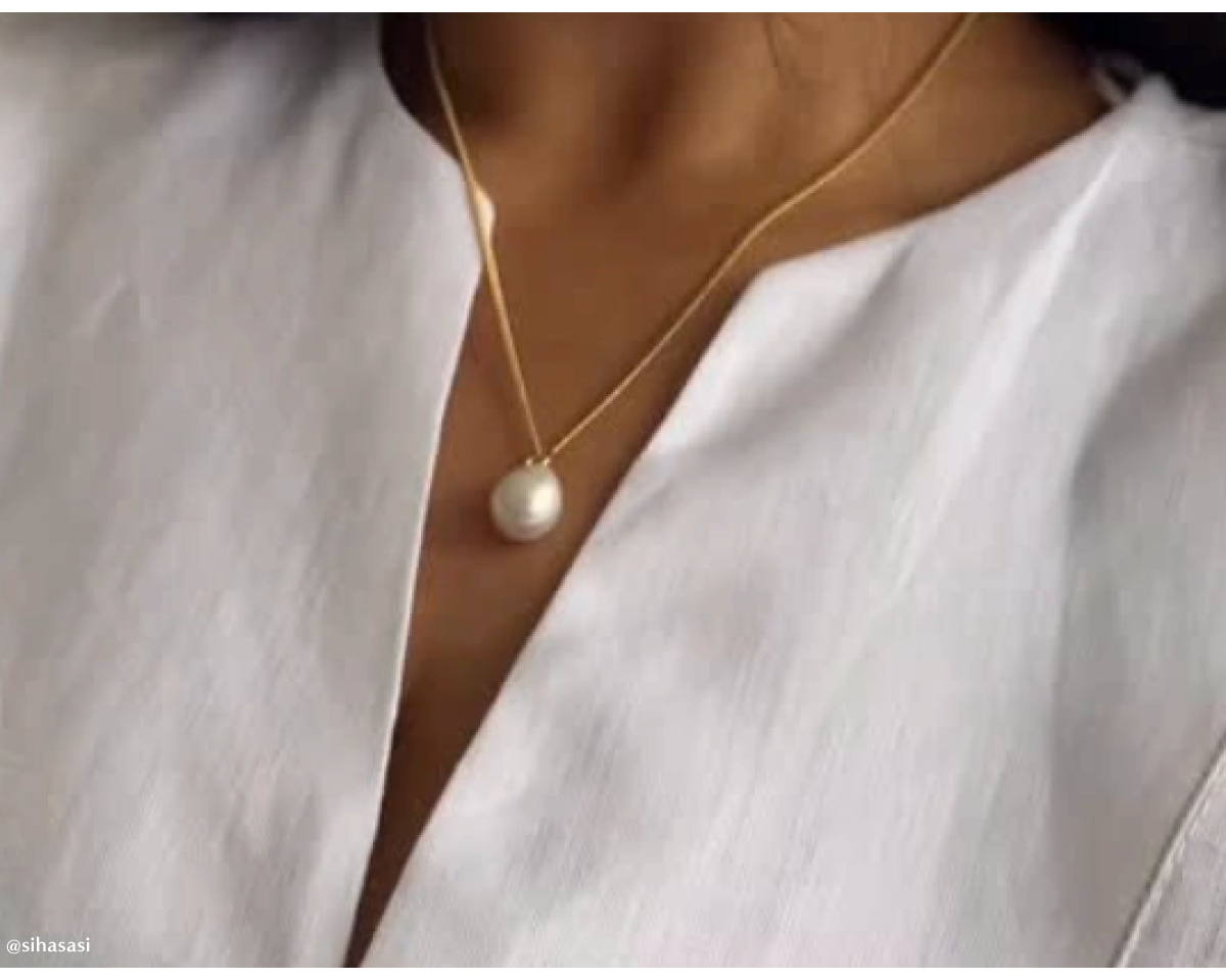 Oh So Bold Pendant