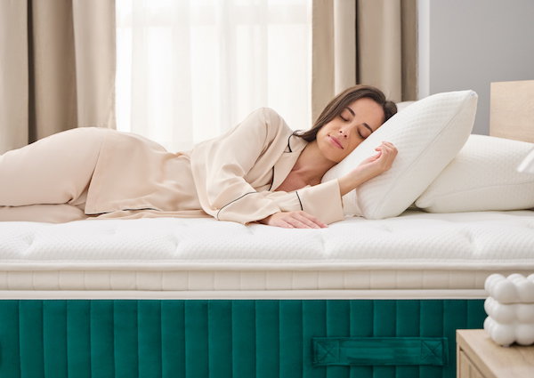 Aplica los códigos REPACK35, RECOLCHON20, REBASE20, RESOFA20 o REACCESORIO5, y ahorra hasta un máximo de 100€ comprando productos de cada una de las categorías (35€ en Packs + 20€ en Colchones + 20€ en Bases + 20€ en Sofás Cama + 5€ en Accesorios o Almohadas).