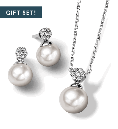 White gold pearl jewelry gift set with matching pearl stud earrings and pendant necklace.