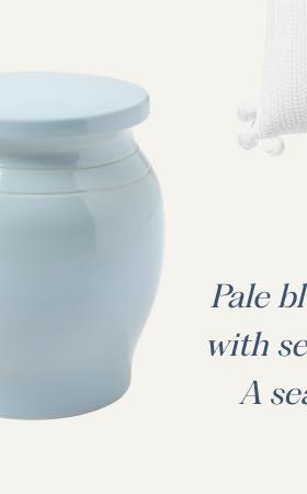 Pedestal Garden Stool