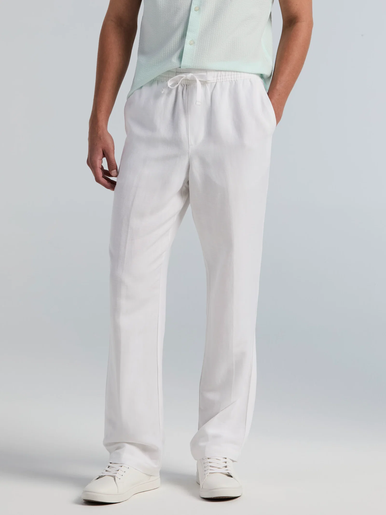 EcoVero™ Linen Blend Pull-On Drawstring Pant EcoVero™ Linen Blend Pull-On Drawstring Pant