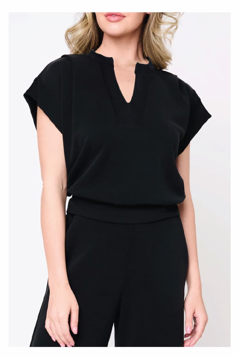 Cloud Scuba Everywhere Notch Neck Top