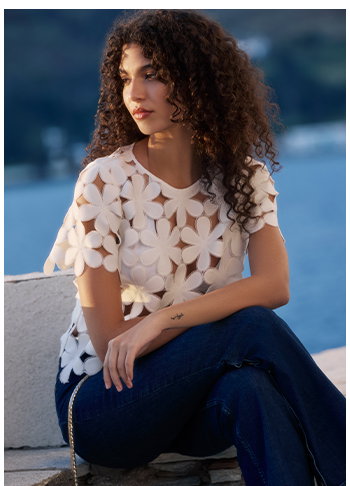 White Open Lace Flower Motif Boxy T-Shirt