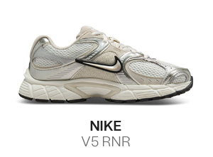 Nike Women's V5 RNR Sneakers in White/Beige/Brown
