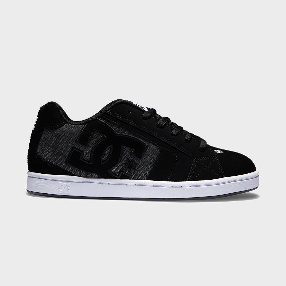 SHOES ESSENTIALS