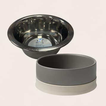 dog and cat bowls and feeding under $20