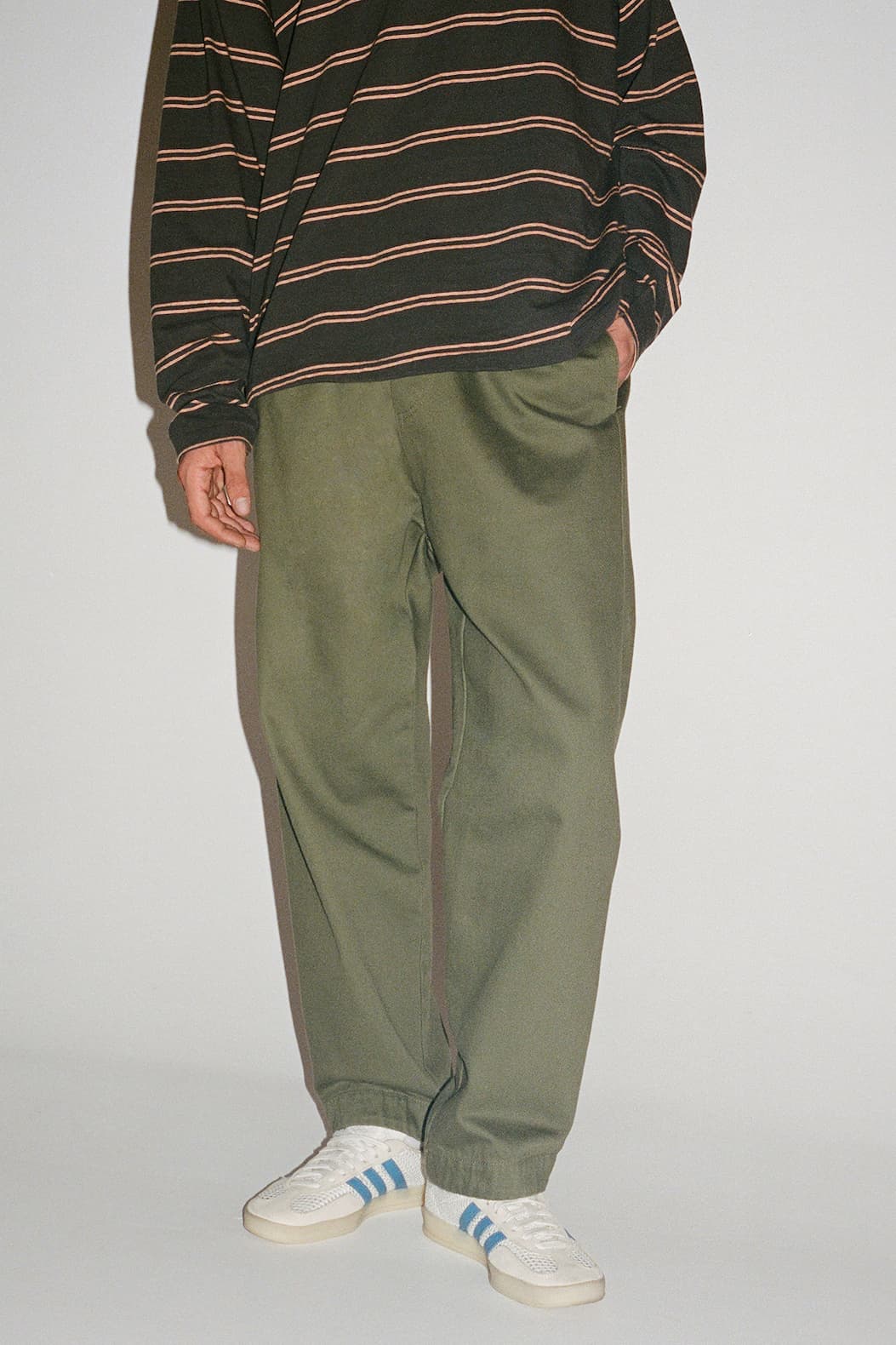 Regular Tapered Pull On Pant