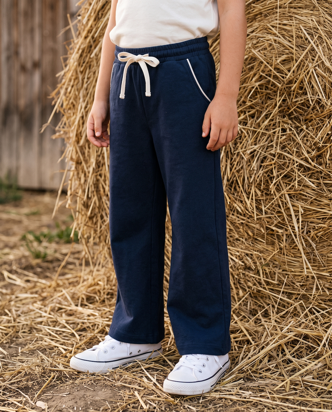 Clubhouse Pants in Navy