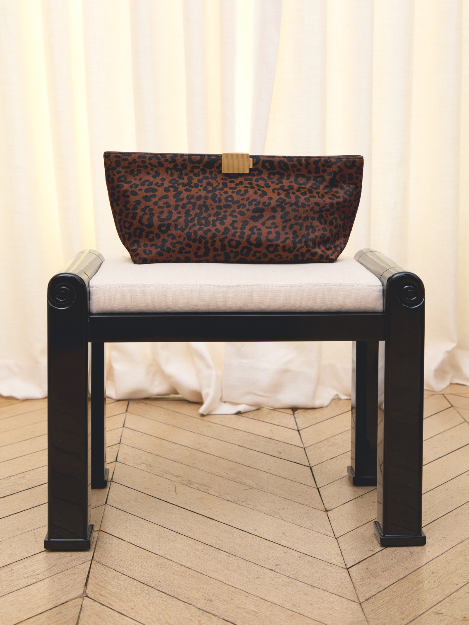 Poppy Clutch