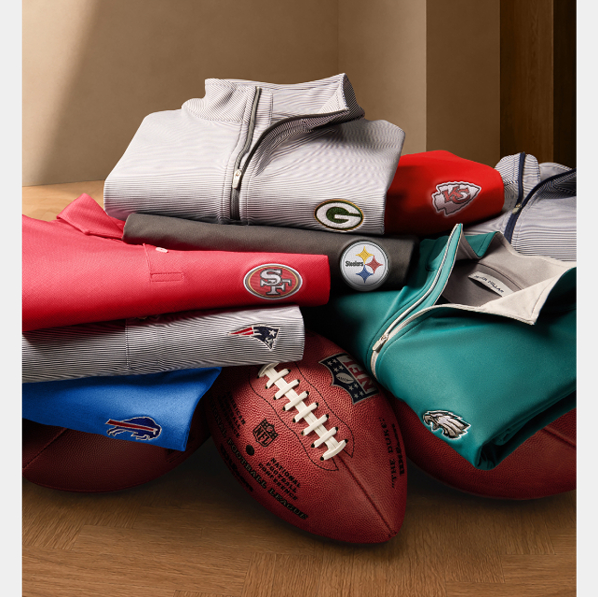 Custom-embroidered logos for your team