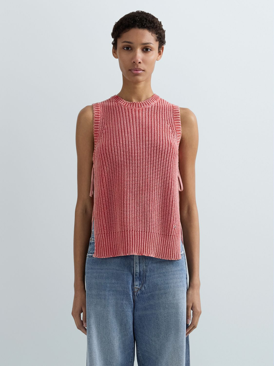 W_SLEEVELESSKNITTOP