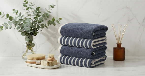LINGE ET TAPIS DE BAIN