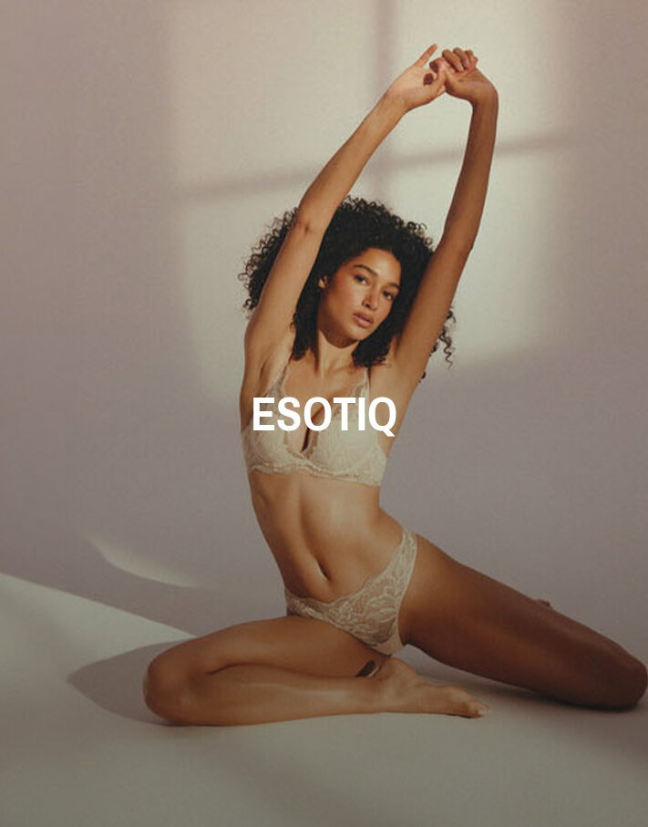Esotiq