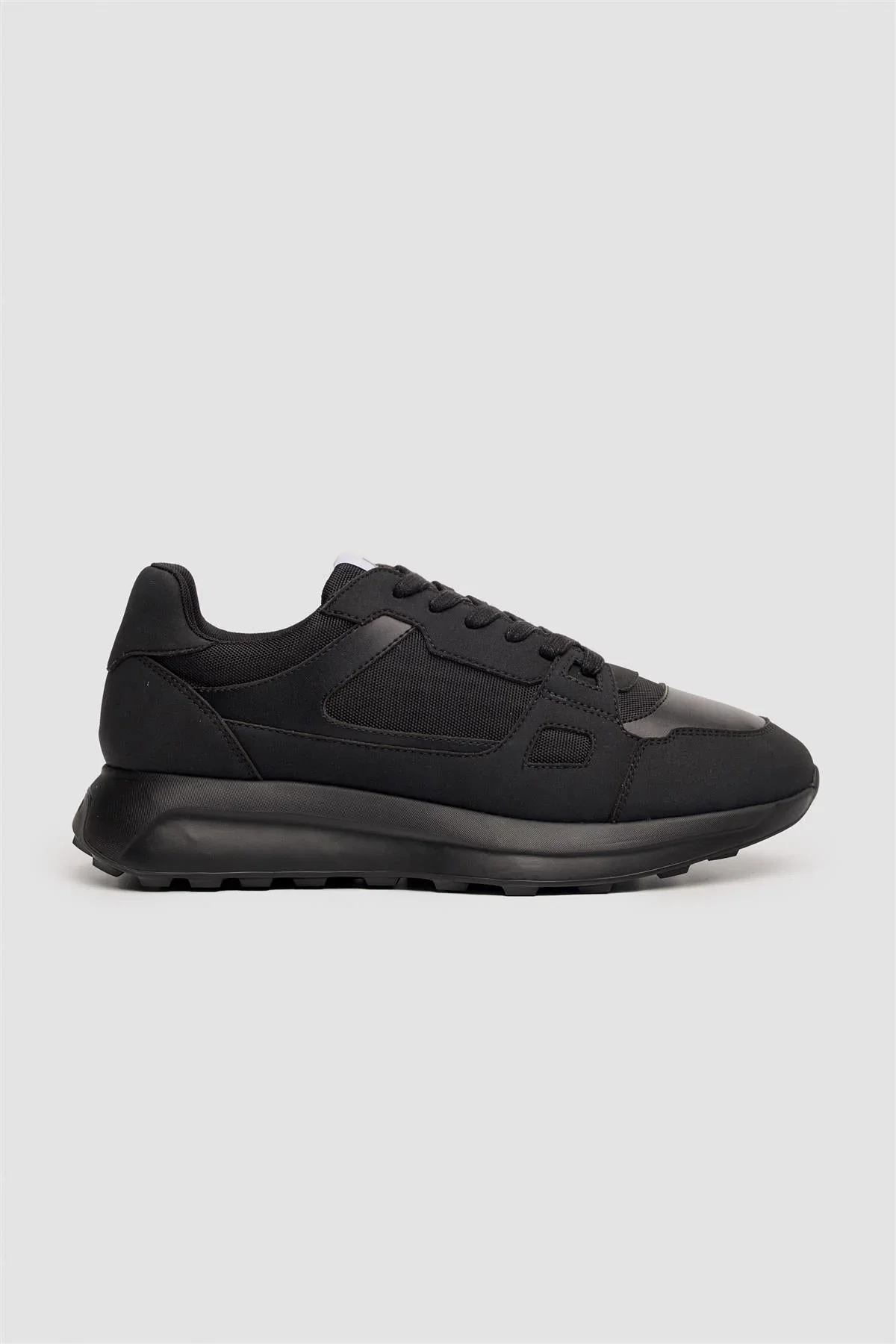 Image of Albany Black Trainers