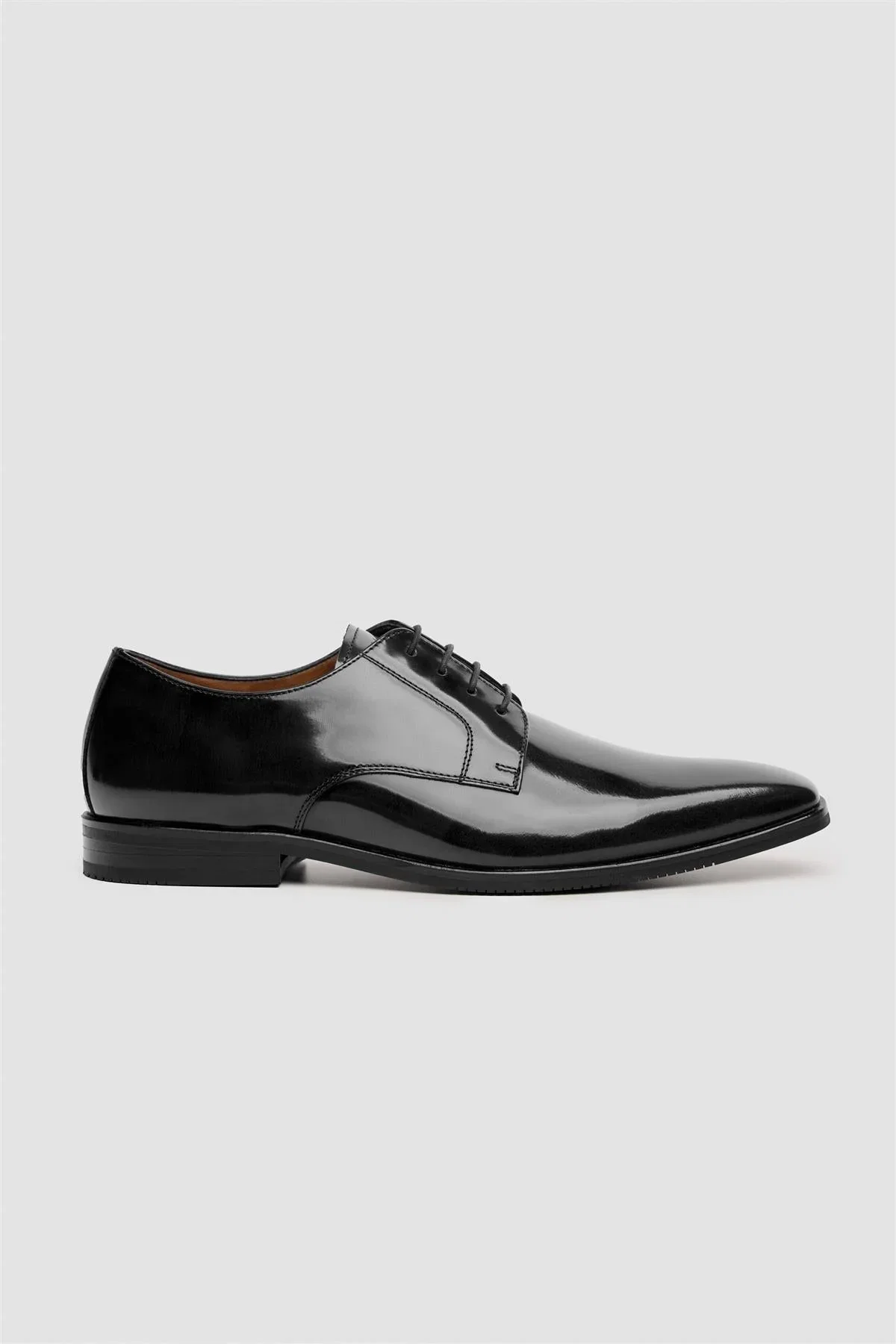 Image of Chester Black Shoe