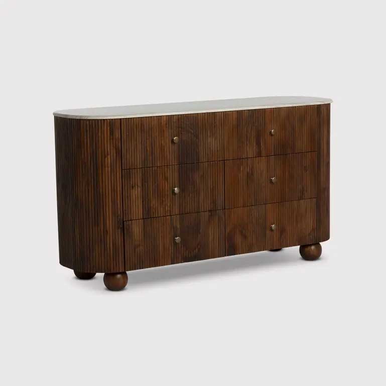 Tasso Chest 