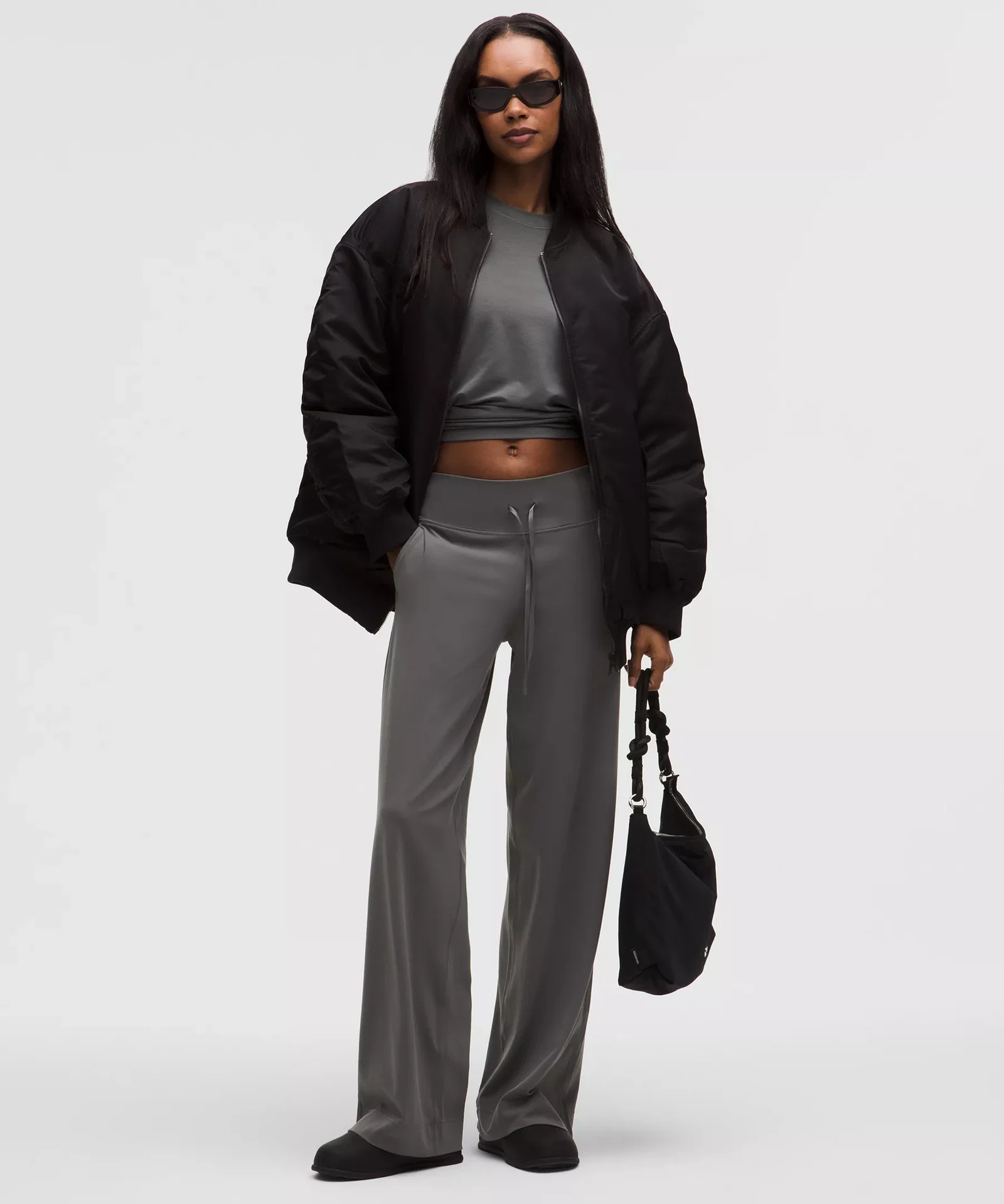 Groove High-Rise Wide-Leg Pant *Short