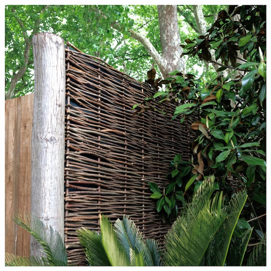 Landscaping & Structures 