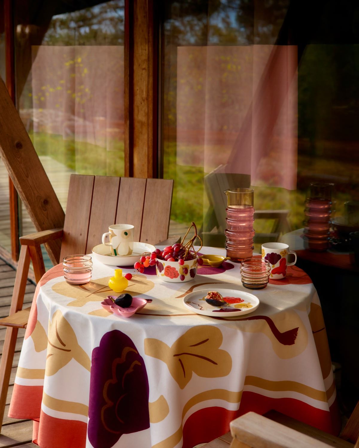 Dining by daylight