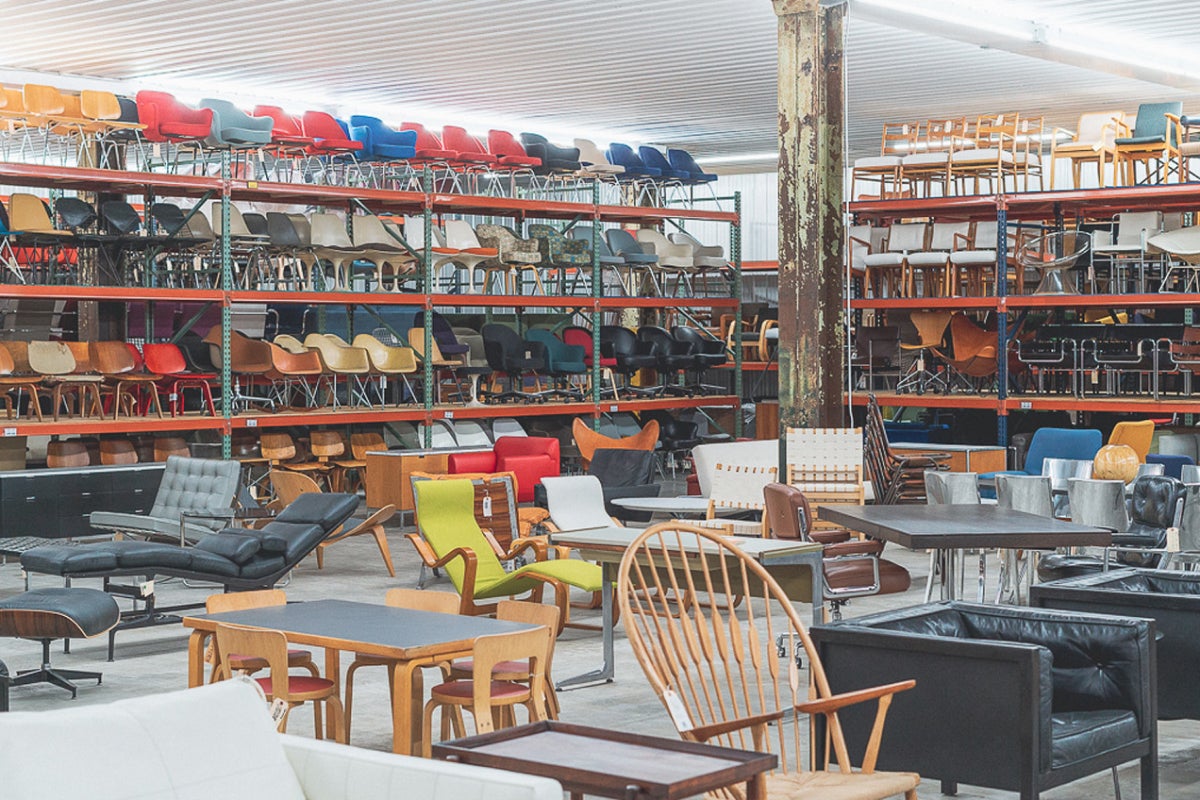 D Rose Mod Moves Mid-Century Modern Classics from the Board Room to the Living Room