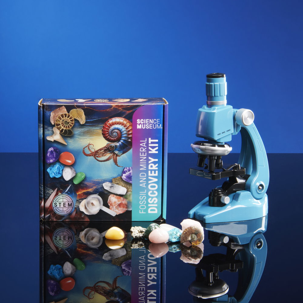 SCIENCE KITS