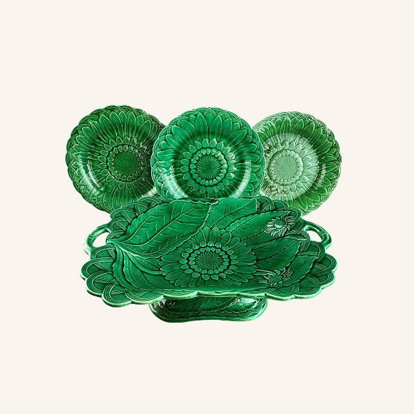 Wedgwood Majolica Sunflower Comport & Plates, 1800s