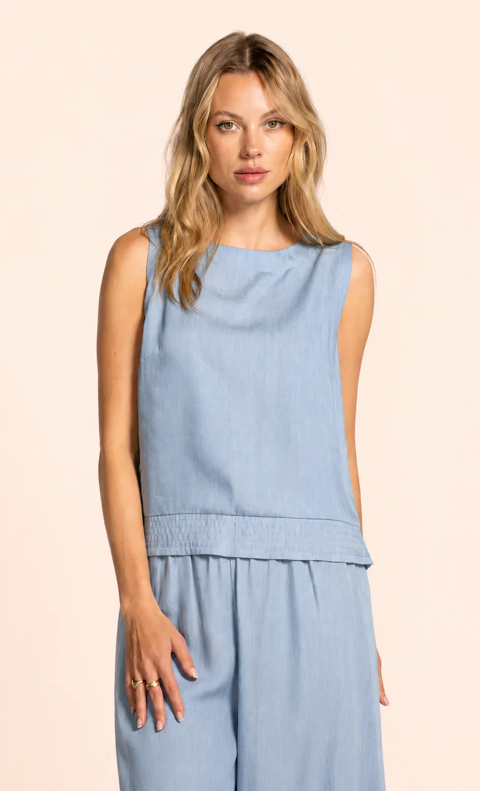 Dash Top Blue