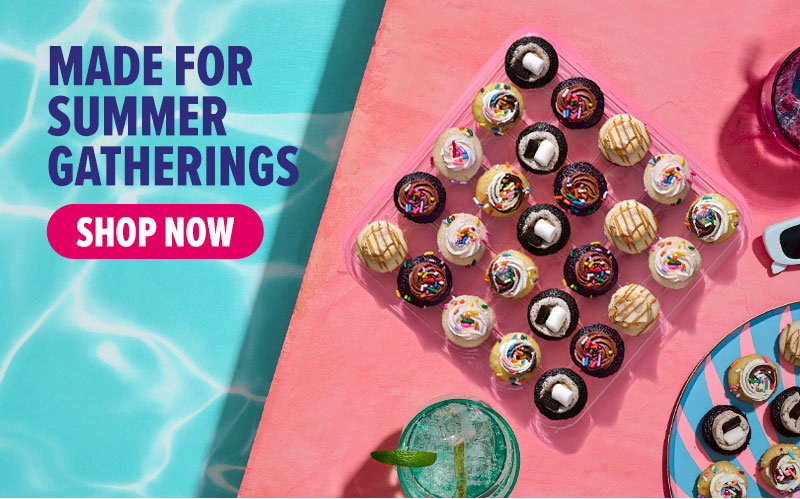Made for summer gatherings! Shop the summer collection cupcake 25-pack now.