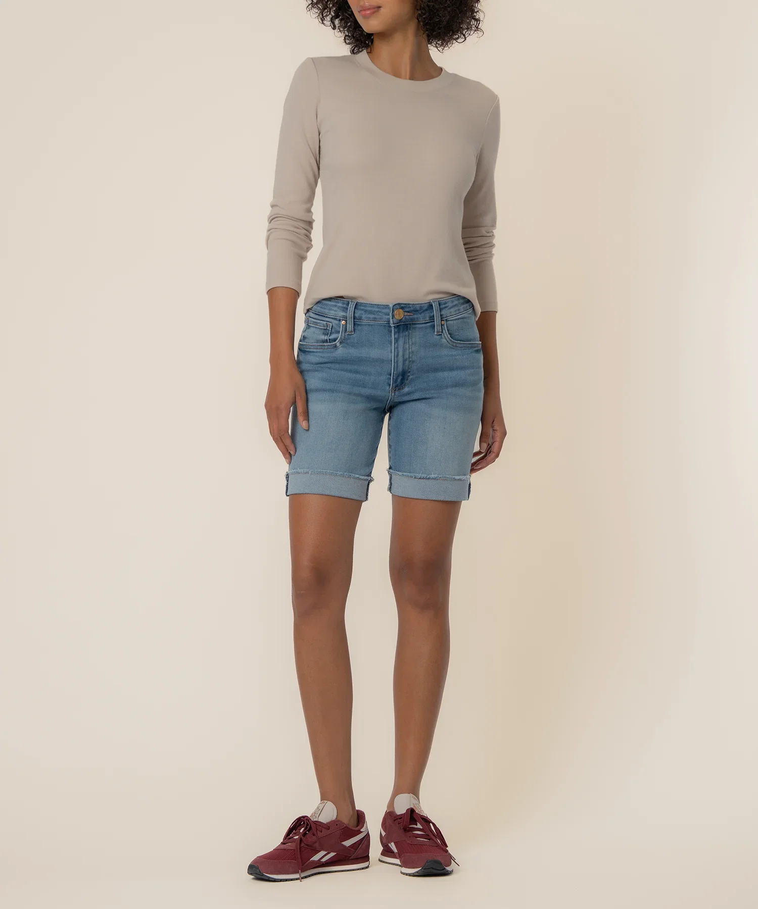 Image of Catherine Mid Boyfriend Short in Present Wash