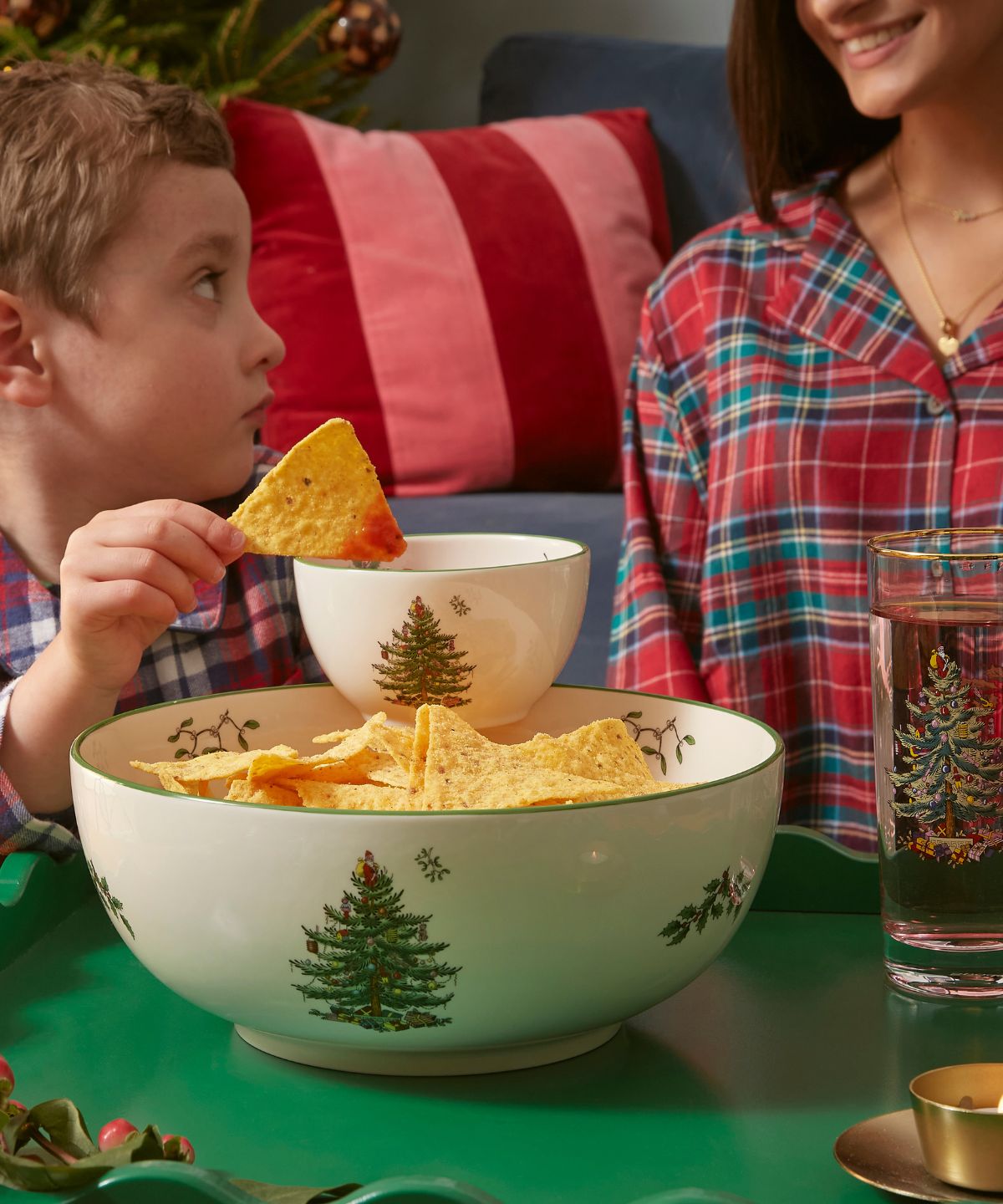 Christmas Tree Serveware